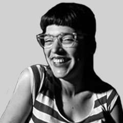 Martín Zapata, Lucía