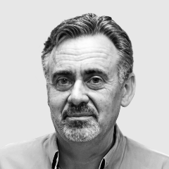 Lorenzo Sanz, Gustavo