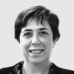 Mariana Fernández, María Luisa 