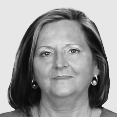 Izquierdo Macián, Isabel