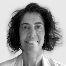 Lamas Oliveira, Cristina