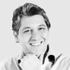 Martín Villa, Iván